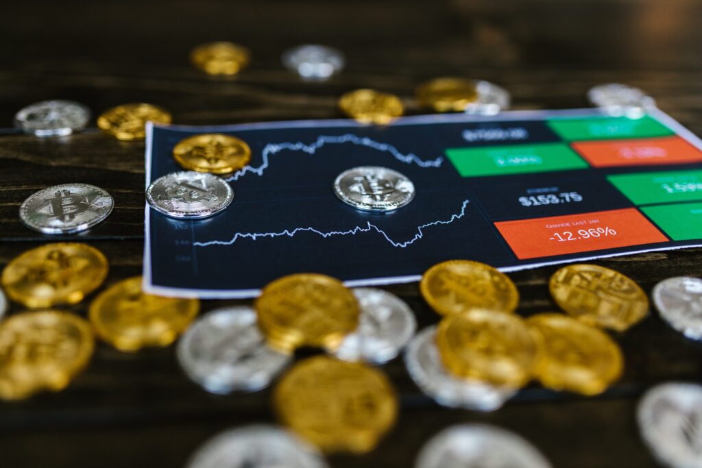 The Role of Stablecoins in the Crypto Market 2 Stablecoins